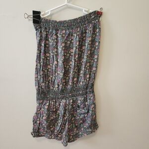 Girls One Piece Size Small